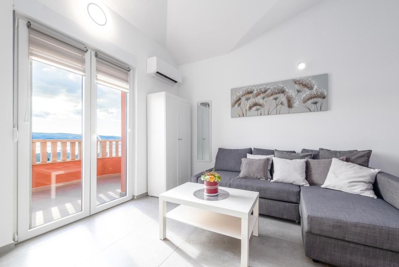 Apartments Matea Дуче Экстерьер фото